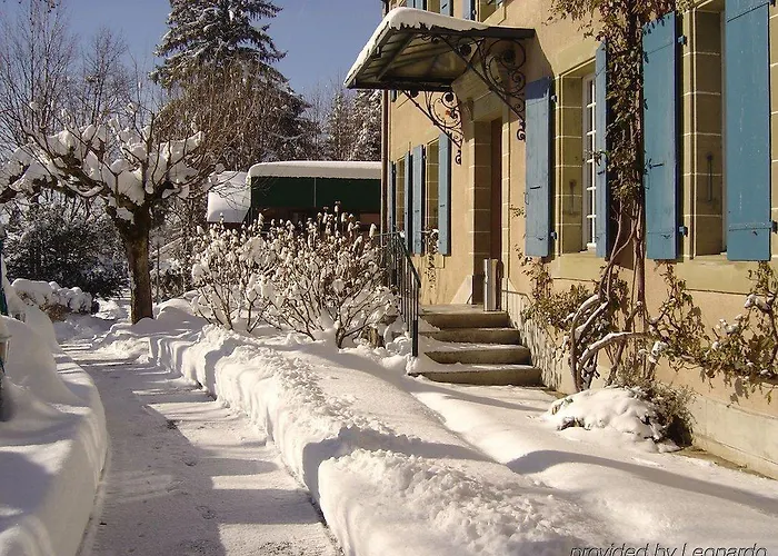 여관 Les Chevreuils 3*